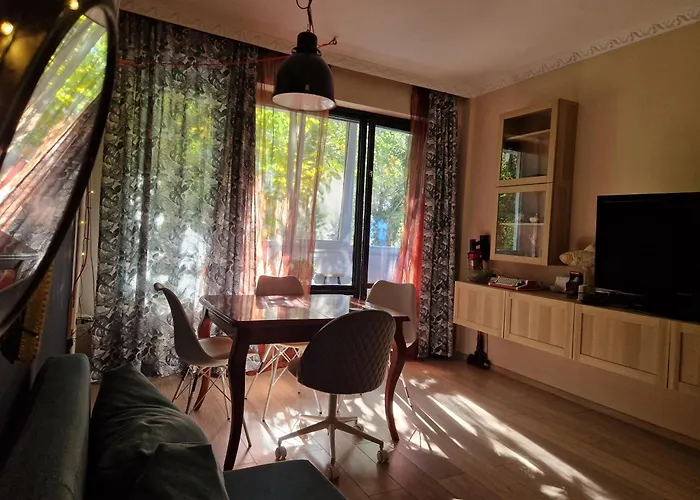 Homey Art Apartment Next To Drujba Lake Metro Stations And Bul.Tsarigradsko Shose